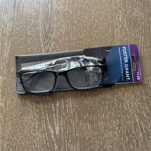 Foster Grant Black Glasses with Gray Case